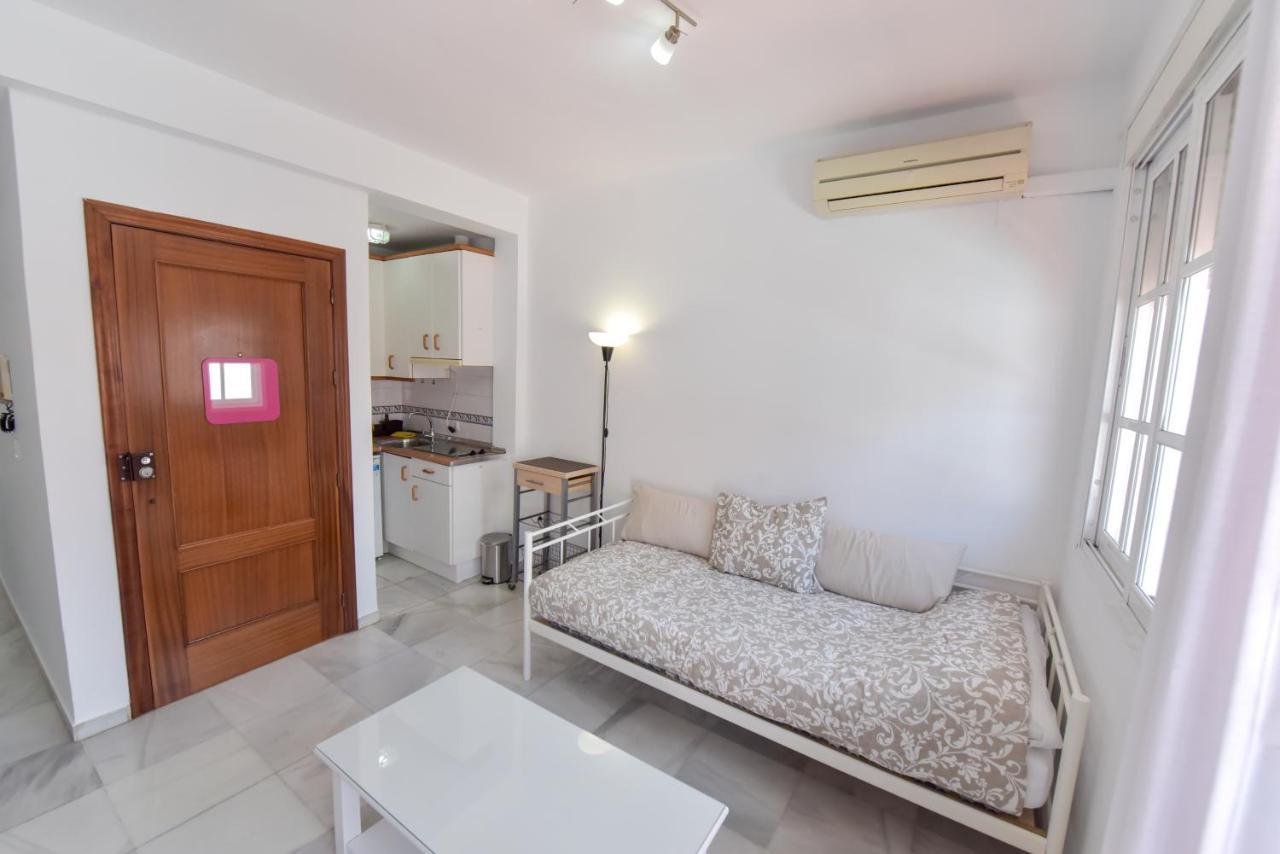 Alohamundi Pureza II Appartement Sevilla Buitenkant foto