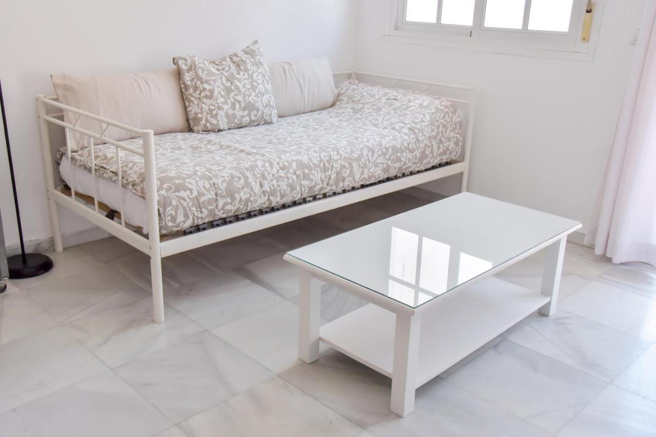 Alohamundi Pureza II Appartement Sevilla Buitenkant foto